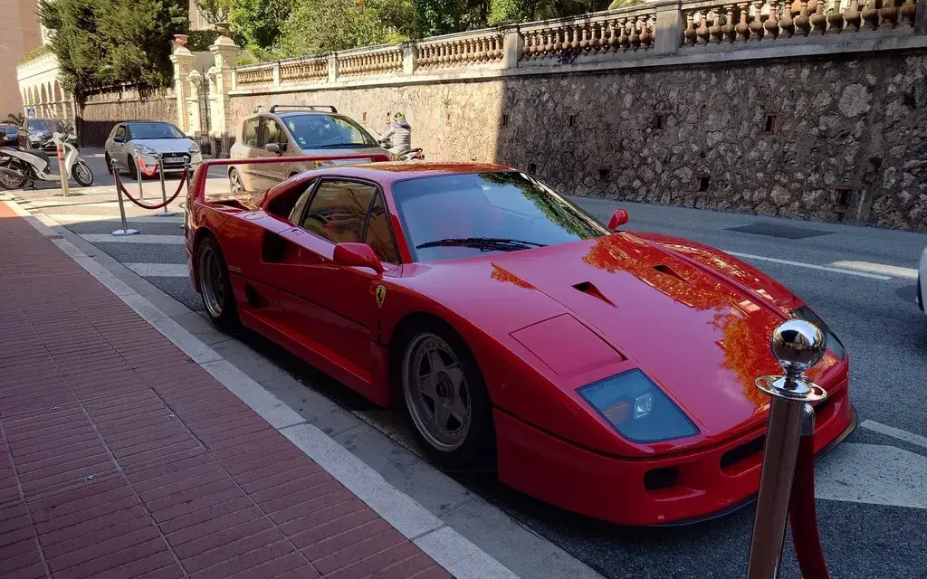 Ile kosztuje ferrari f40? Zaskakujące ceny na rynku klasyków