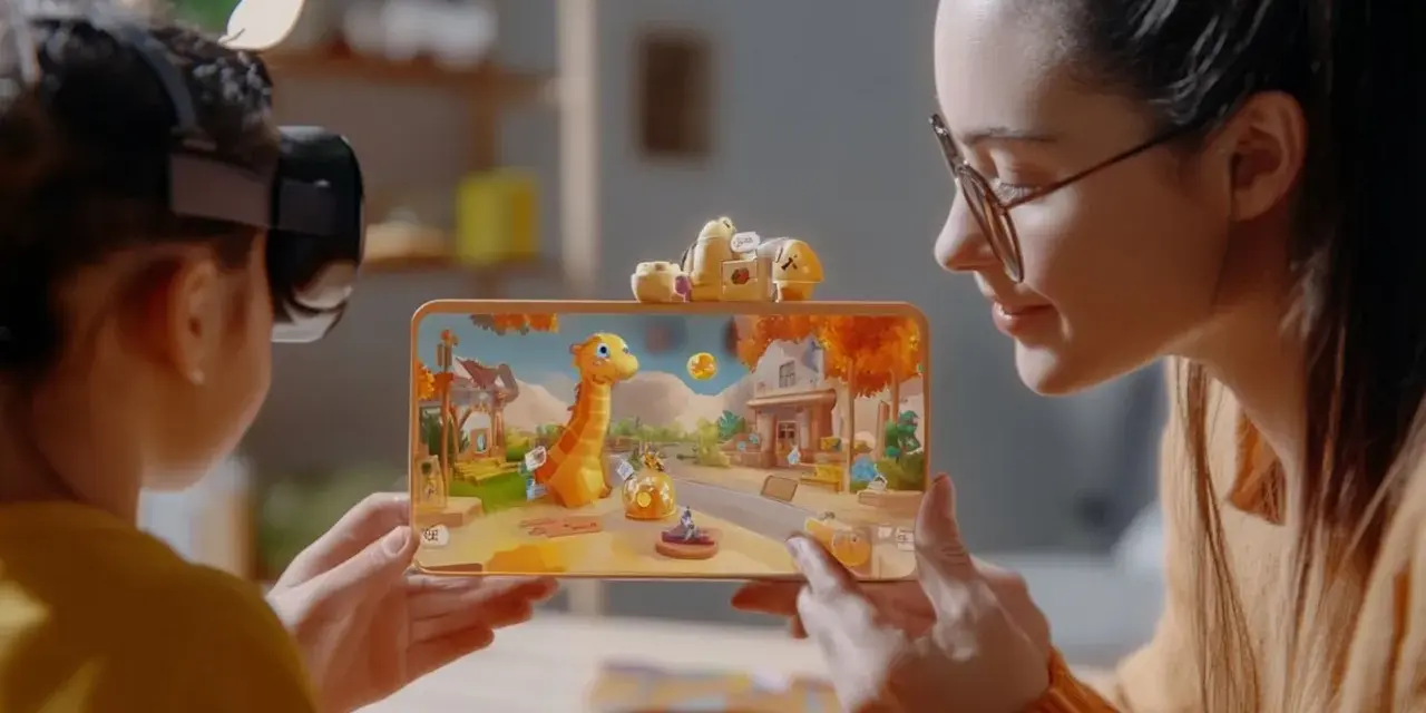 Pokolenie Alfa odkrywa wirtualny świat. Dziecko w goglach VR i mama patrzą na tablet z bajkową grą.