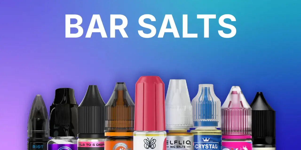 Variedad de líquidos para vapear con 20 mg de nicotina, incluyendo sabores como cola, limonada rosa y frutos rojos.