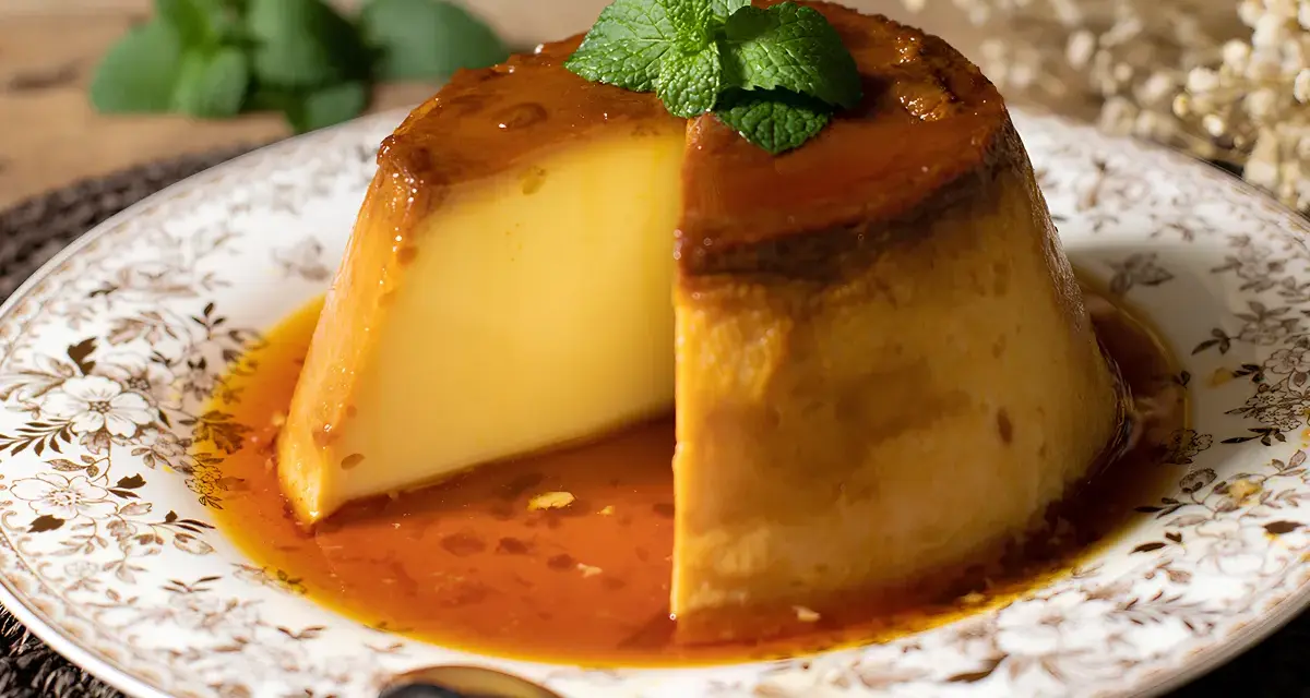 Co to jest pudding? Odkryj różnice i smaki tego deseru