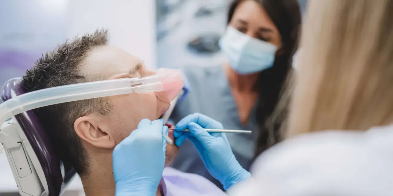 Lęk przed dentystą? Odkryj bezbolesne metody i odzyskaj spokój