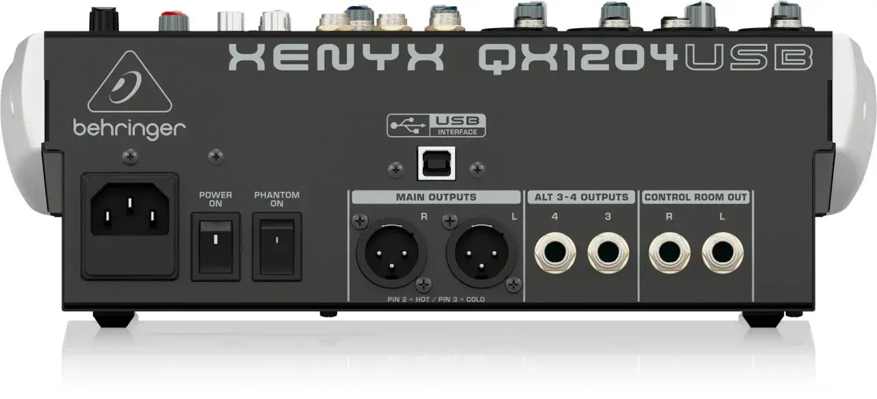 Tył miksera Behringer Xenyx QX1204USB z wejściem zasilania, przełącznikami Power/Phantom, USB, wyjściami Main, Alt i Control Room.