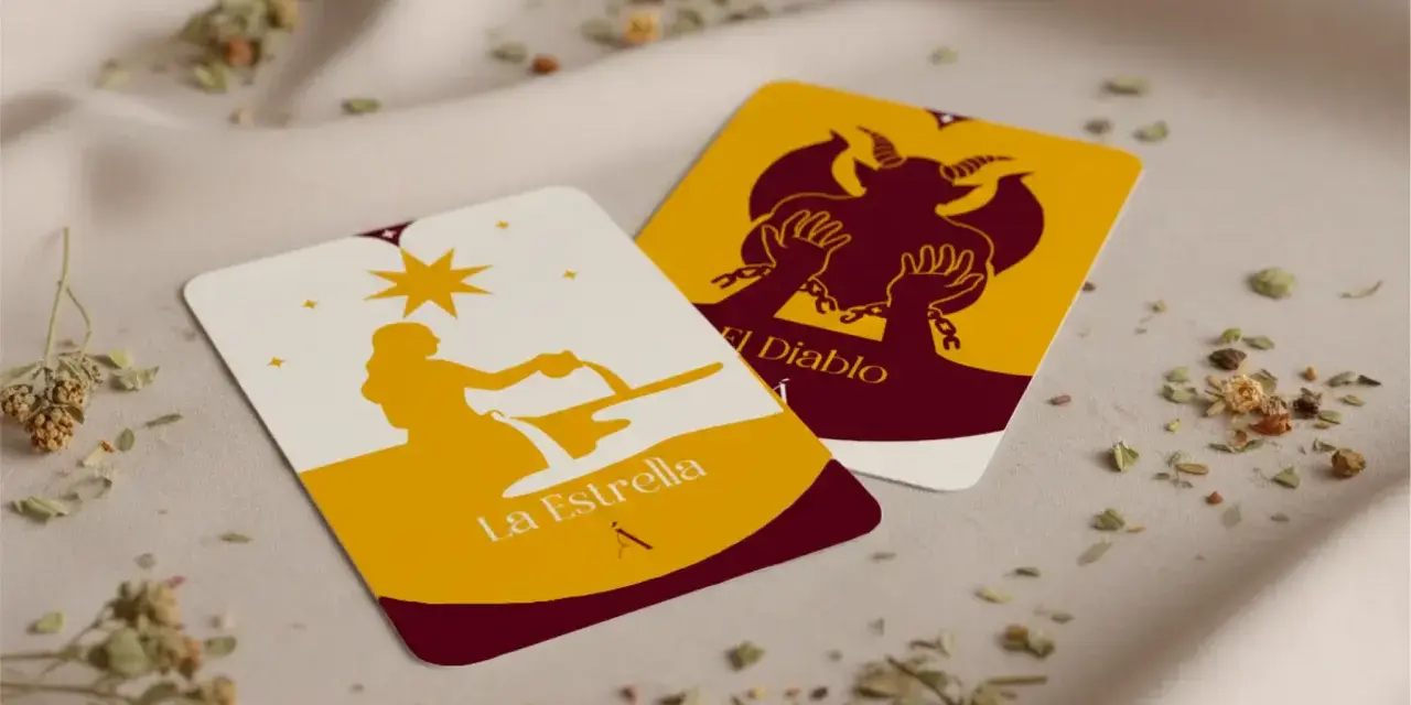 Tarot de La Estrella y El Diablo, con siluetas doradas sobre fondo blanco y amarillo.