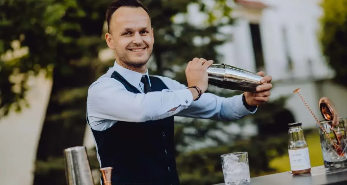Barman na wesele: O co pytać? Kompletna checklista!