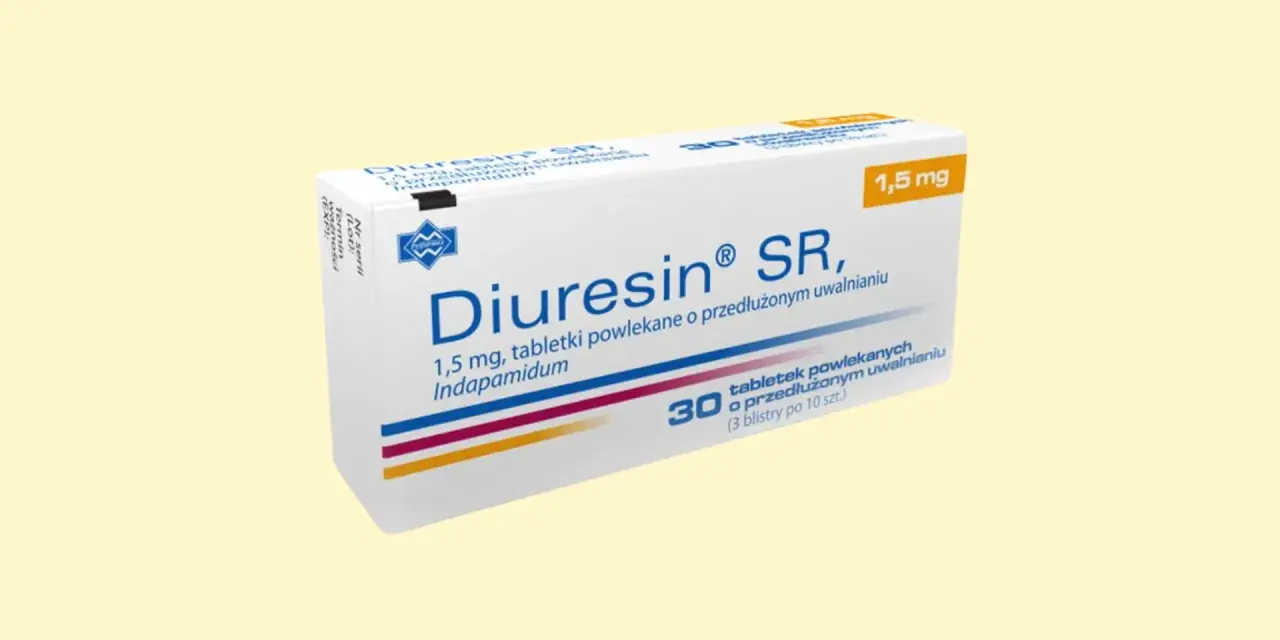 Opakowanie leku Diuresin SR 1,5 mg z indapamidem. Tabletki o przedłużonym uwalnianiu.