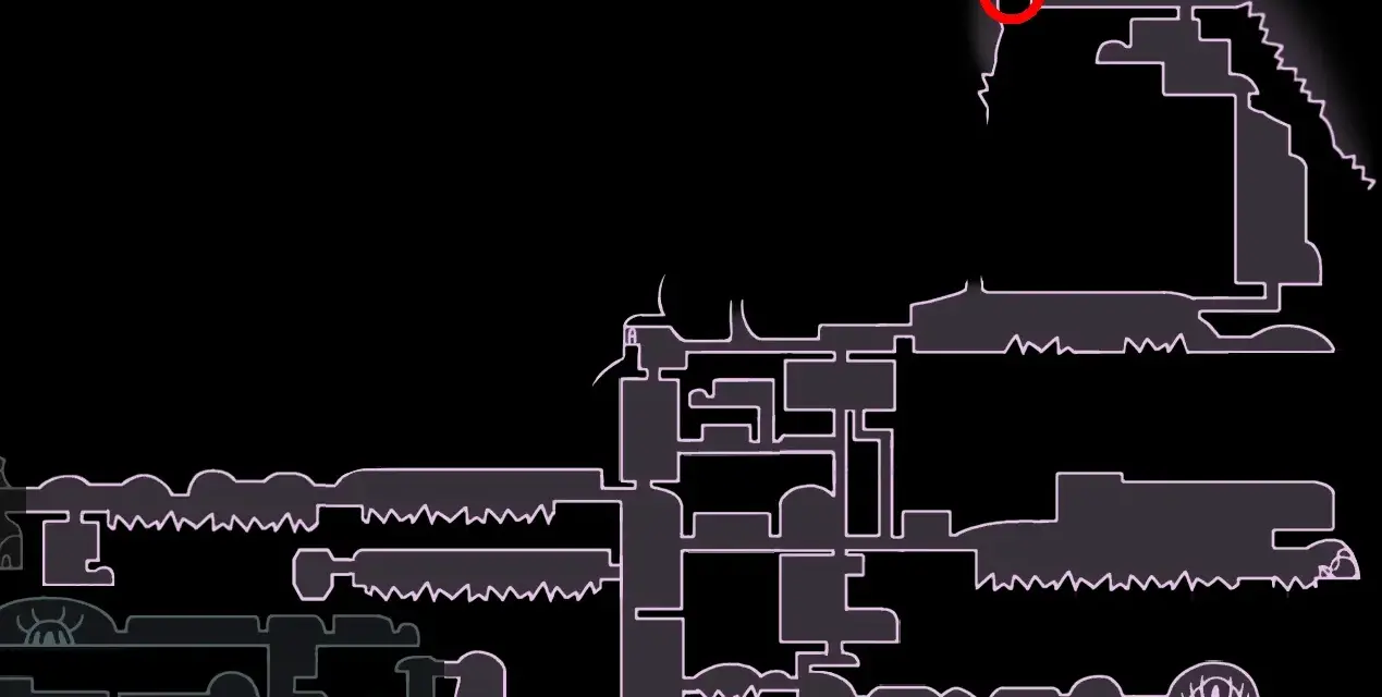 Mapa de Hollow Knight con un círculo rojo marcando la ubicación de un mineral pálido.
