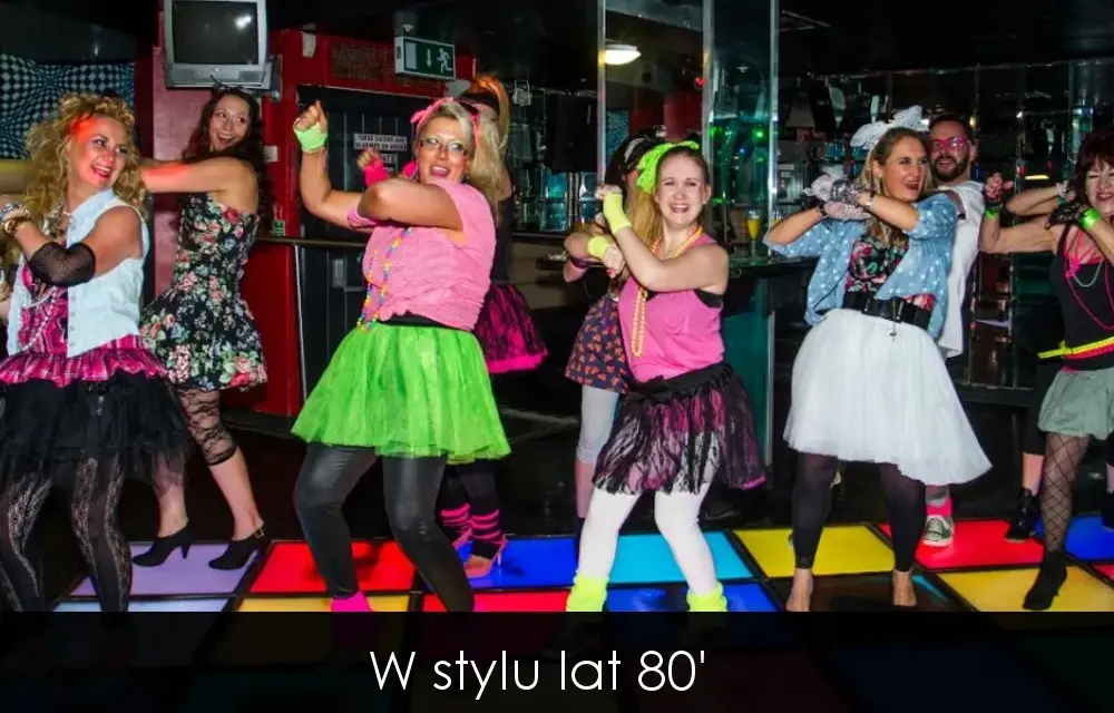 Impreza w stylu PRL pomysły, które przeniosą Cię w czasie do lat 80.