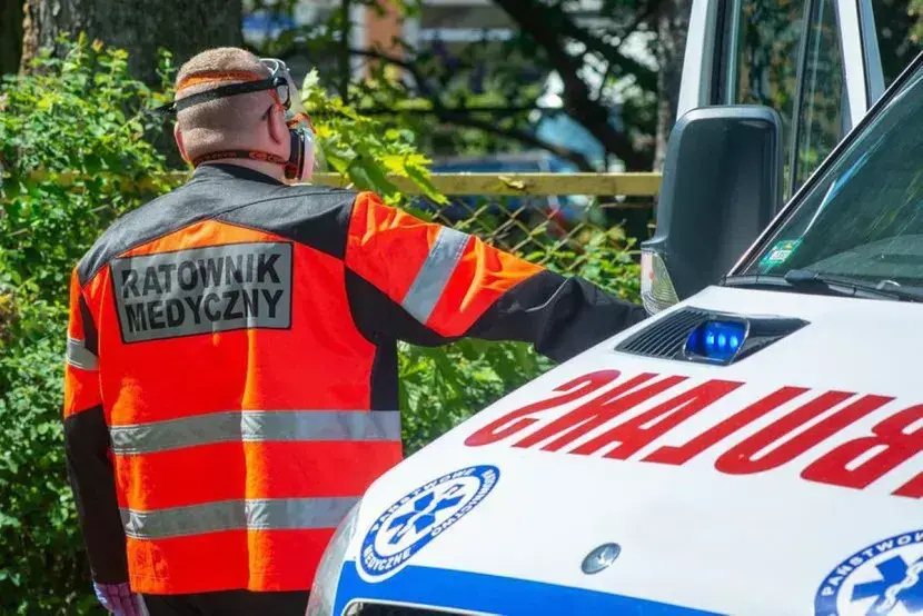 Czy ratownik medyczny może stwierdzić zgon? Poznaj nowe przepisy i zasady
