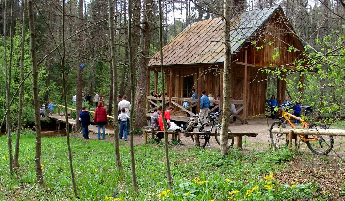 Górecko Kościelne: Przewodnik po Perle Roztocza - Atrakcje i Szlaki