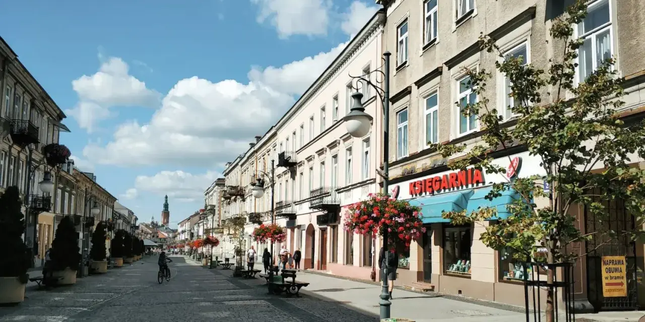 Co jest w Radomiu? Przewodnik po atrakcjach, historii i kulturze
