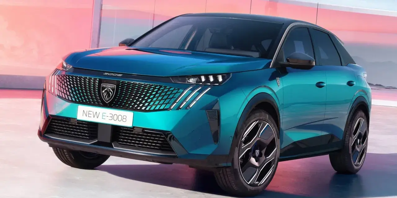 Nowy Peugeot E-3008 w turkusowym kolorze, z nowoczesnym grillem i światłami LED. Sprawdź jego atrakcyjną peugeot 3008 cena.