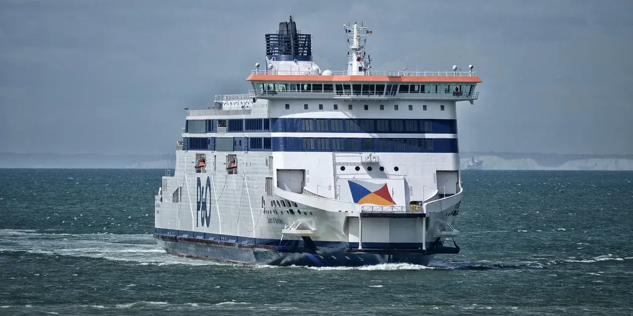 Bezpieczeństwo w Calais: Co musisz wiedzieć przed podróżą?