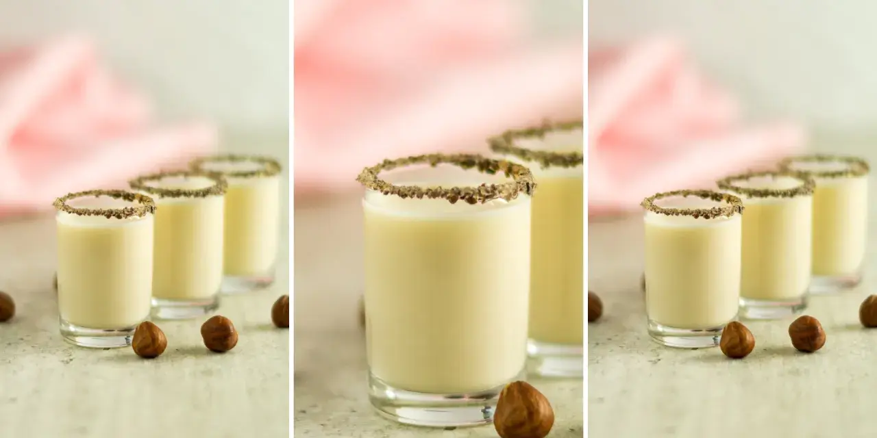 Kremowy likier Monte drink przepis w kieliszkach z orzechami laskowymi i czekoladową posypką.