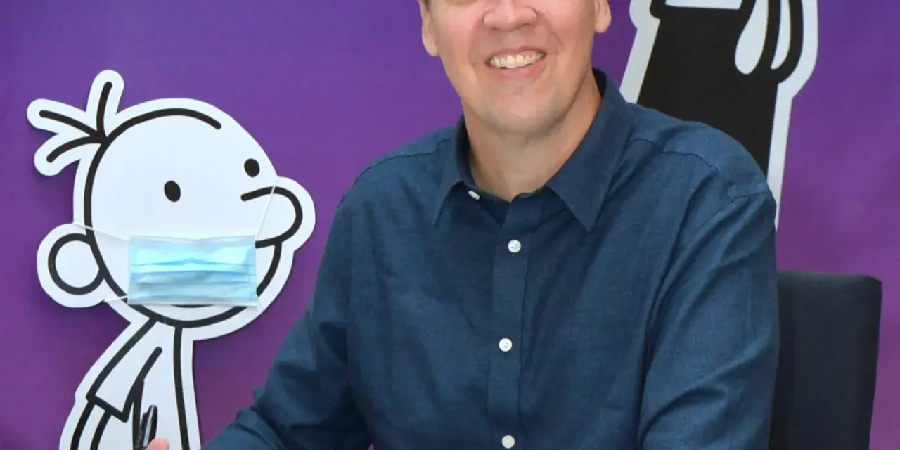 Jeff Kinney Steckbrief: Der Mann hinter Gregs Tagebuch