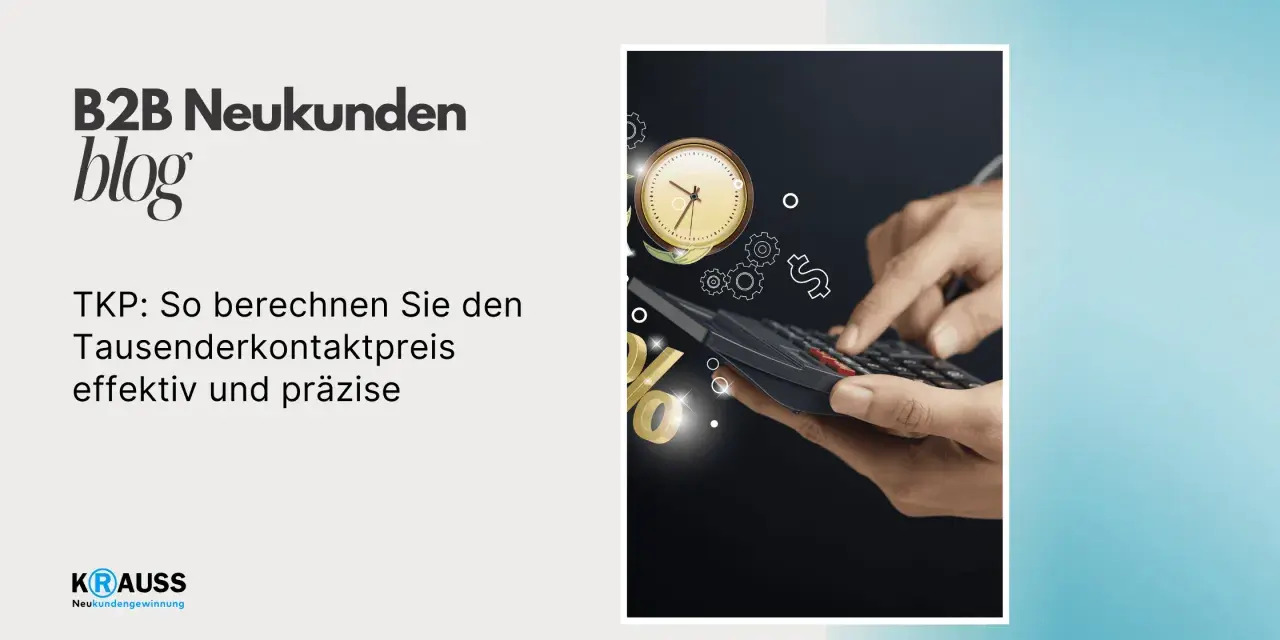 TKP: Tausenderkontaktpreis-Bedeutung. Hände berechnen den Preis mit einem Taschenrechner, umgeben von Symbolen für Zeit, Geld und Zahnräder.