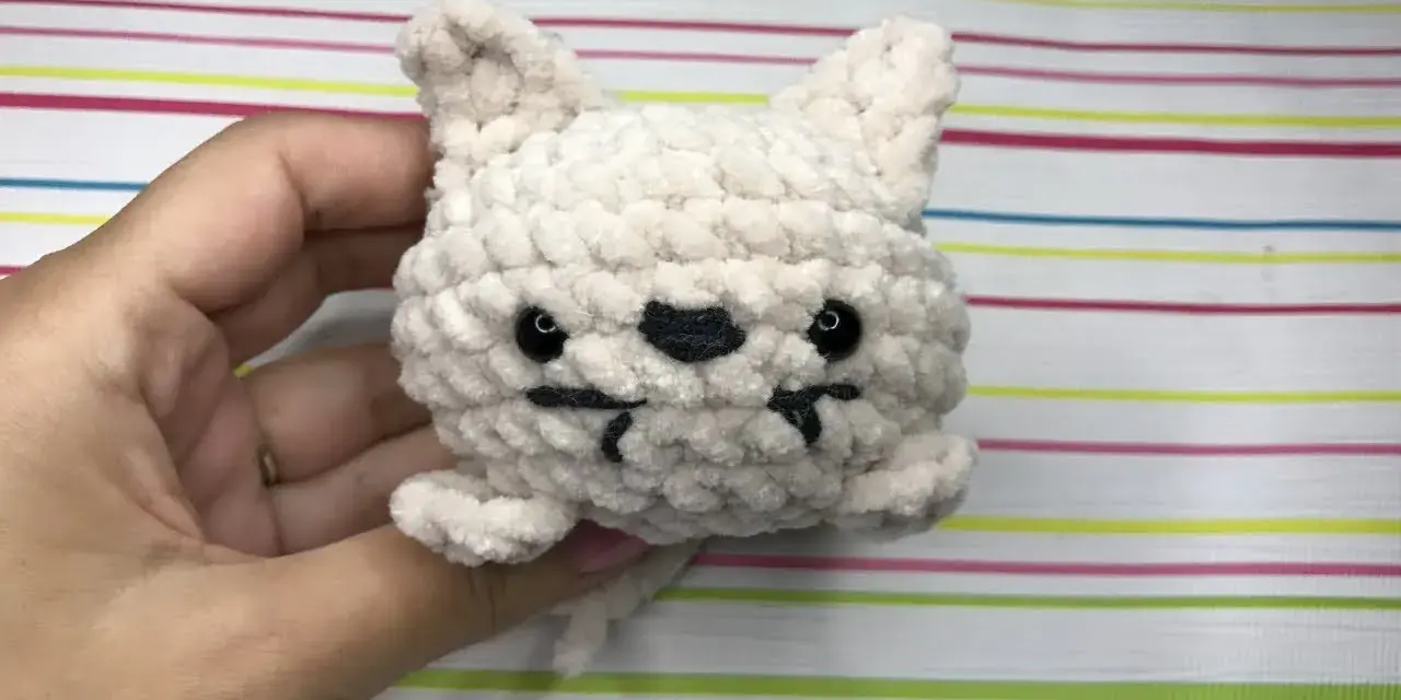 Jak zrobić kotka na szydełku - łatwe kroki do stworzenia amigurumi