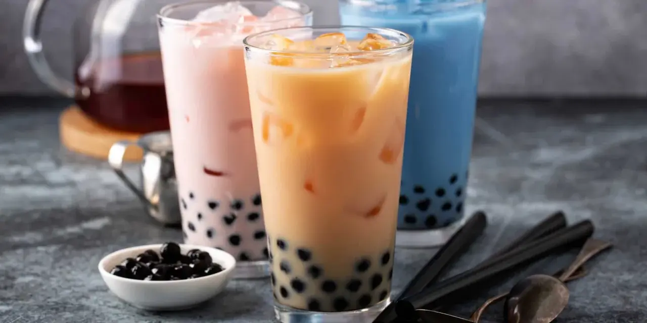 Bubble tea w domu: Przepisy, smaki, kalorie. Czy jest zdrowa?