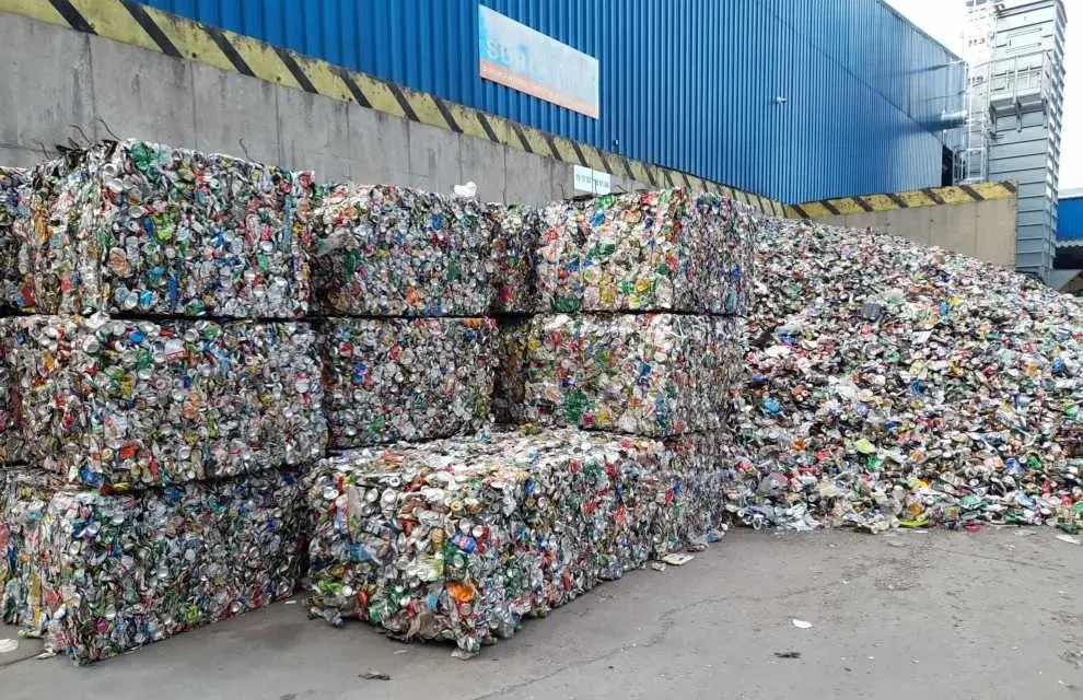 Dlaczego śmieci takie drogie? Odkryj ukryte przyczyny wzrostu kosztów