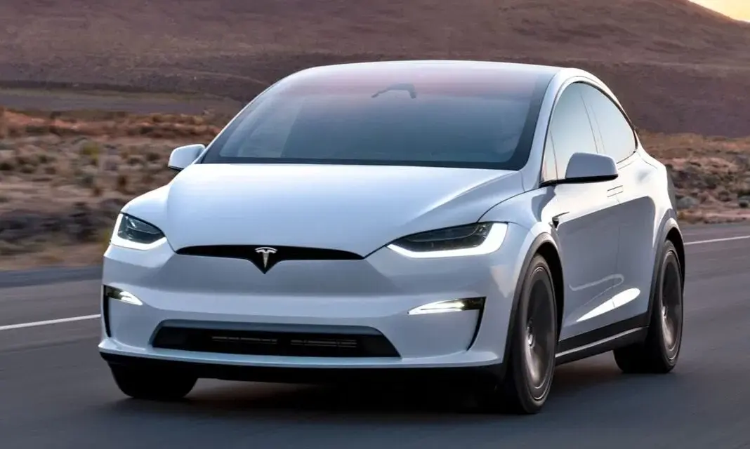 Ile kosztuje najdroższa tesla? Zaskakujące ceny Model X Plaid w Polsce