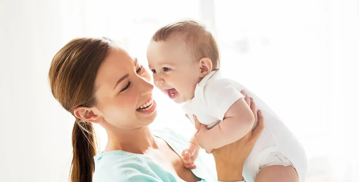 Ile przysługuje pampersów na miesiąc? Sprawdź, co musisz wiedzieć