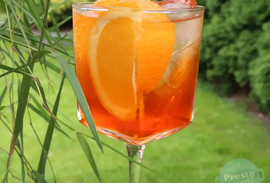 Aperol Spritz – przepis 3-2-1. Zaskocz gości!