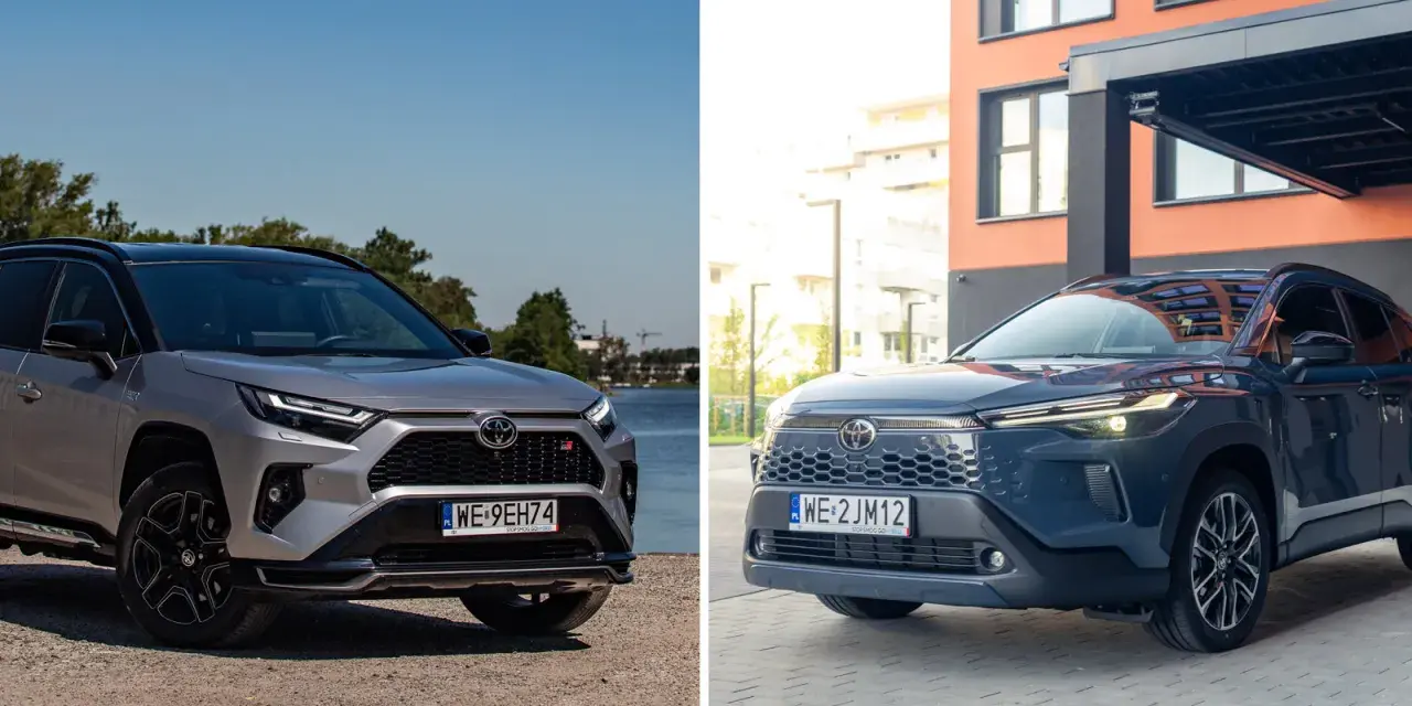 Dwa SUV-y Toyoty: srebrny RAV4 GR Sport i nowa Corolla Cross w kolorze granatowym, prezentują się obok siebie.