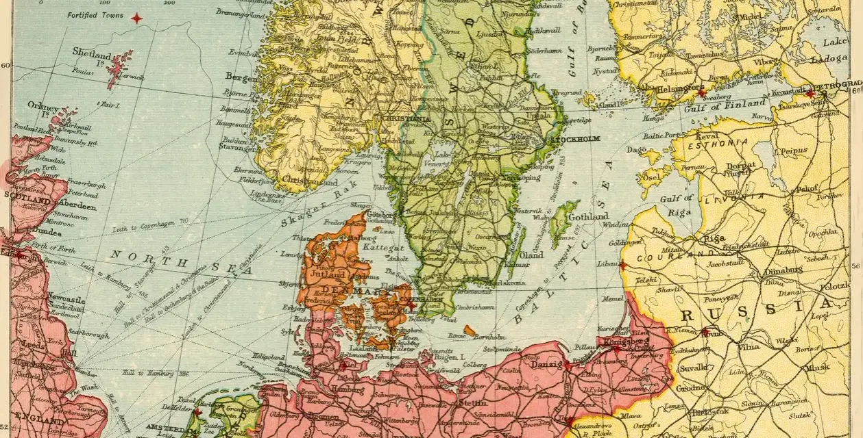 Il mare del Nord, dove si trova la Danimarca, è un'area marittima vitale tra la Gran Bretagna e l'Europa continentale.