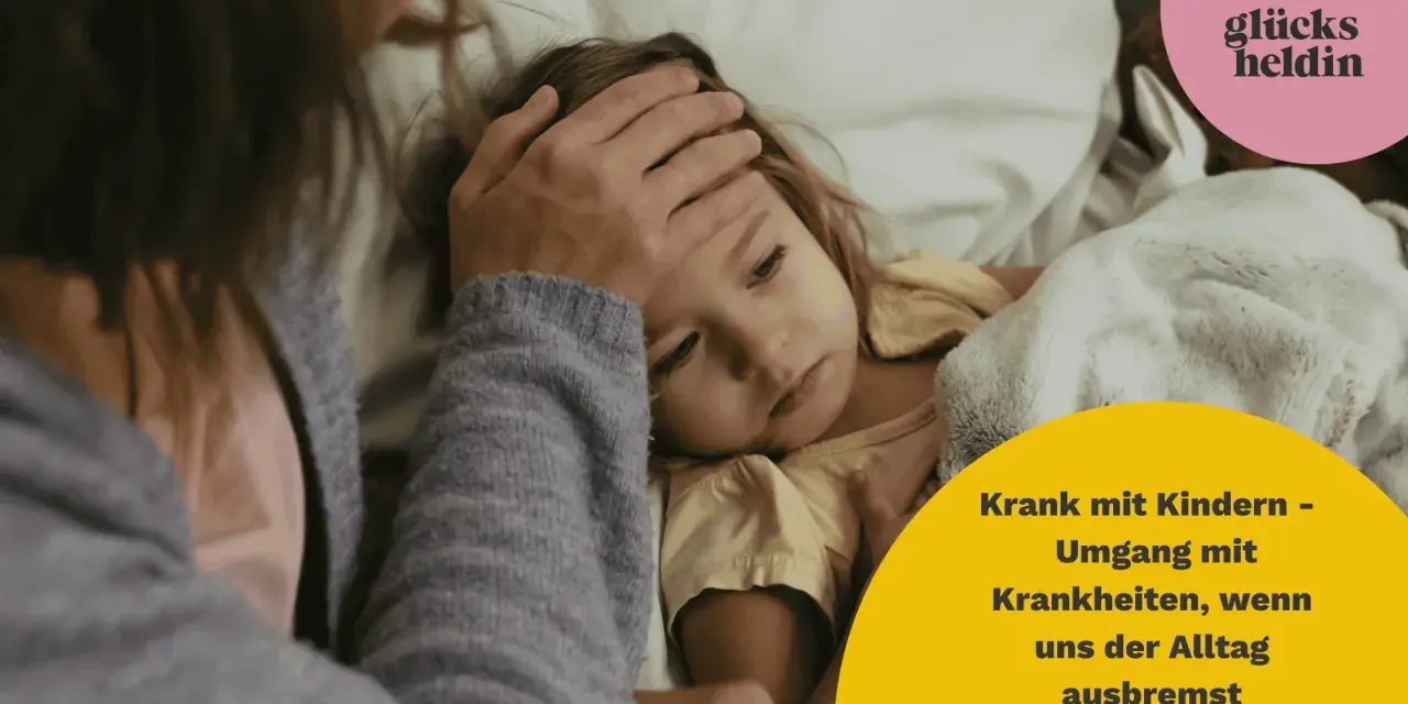Mutter kümmert sich um krankes Kind, während Vater arbeitet. Ein alltäglicher Kampf, wenn die Kleinen krank sind.