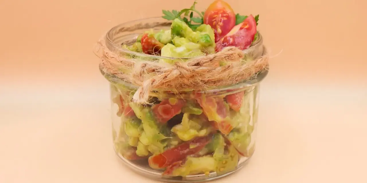 Guacamole z pomidorem: Jak zrobić idealne? Mój przepis + triki!