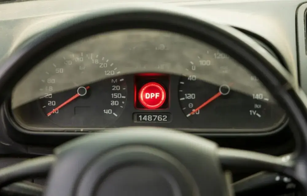 Co ile wypala się DPF? Objawy, przyczyny i jak dbać o filtr.