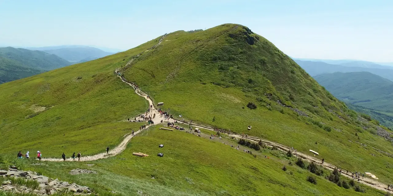 Tarnica gdzie nocleg - najlepsze opcje noclegowe w okolicy Tarnicy