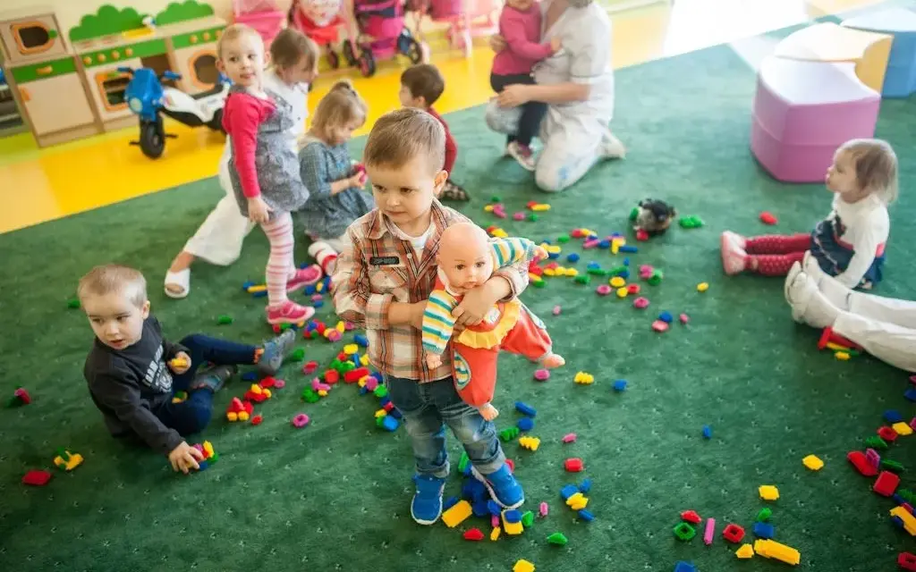 Żłobek od którego miesiąca? Kluczowe informacje dla rodziców