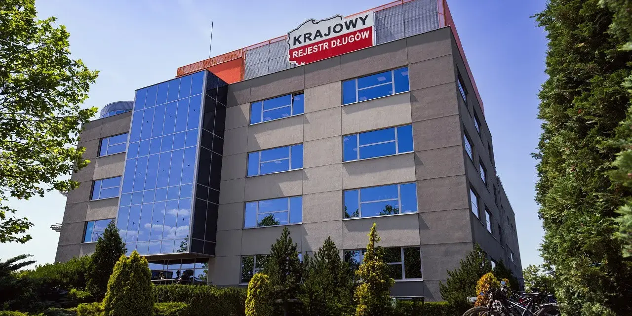 Budynek Krajowego Rejestru Długów. Tu nie ma miejsca na kaczmarski inkasso oszuści.