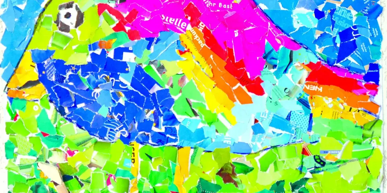 Buntes Collage-Kunstwerk eines Vogels, das zeigt, wie Kinder malen.