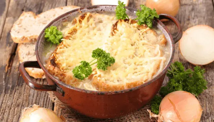Sopa de cebolla de la abuela: El secreto para un sabor auténtico