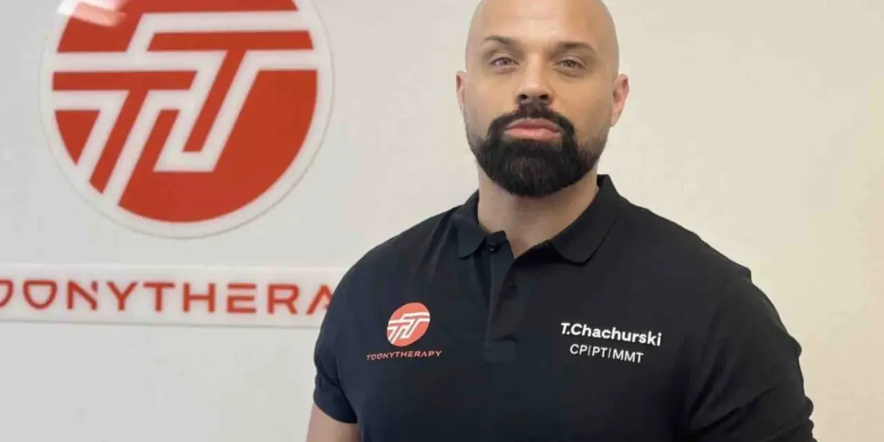 Toony Fizjoterapia: Gdzie i jak umówić wizytę u Tomasza Chachurskiego?