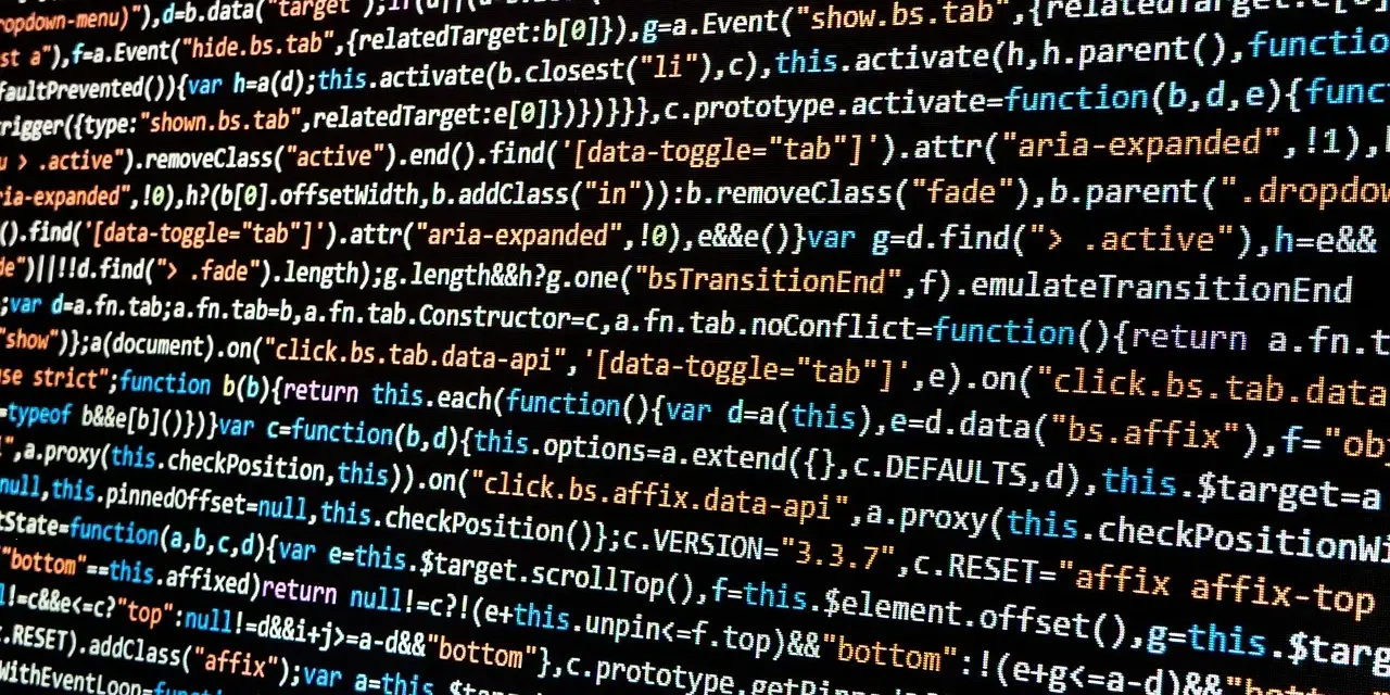 Kod źródłowy z pogrubieniem tekstu html.