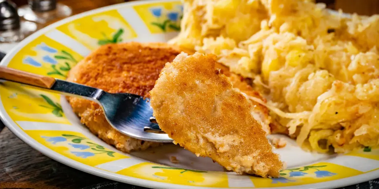 Twój burger się kurczy? Odkryj triki na idealnie płaski kotlet
