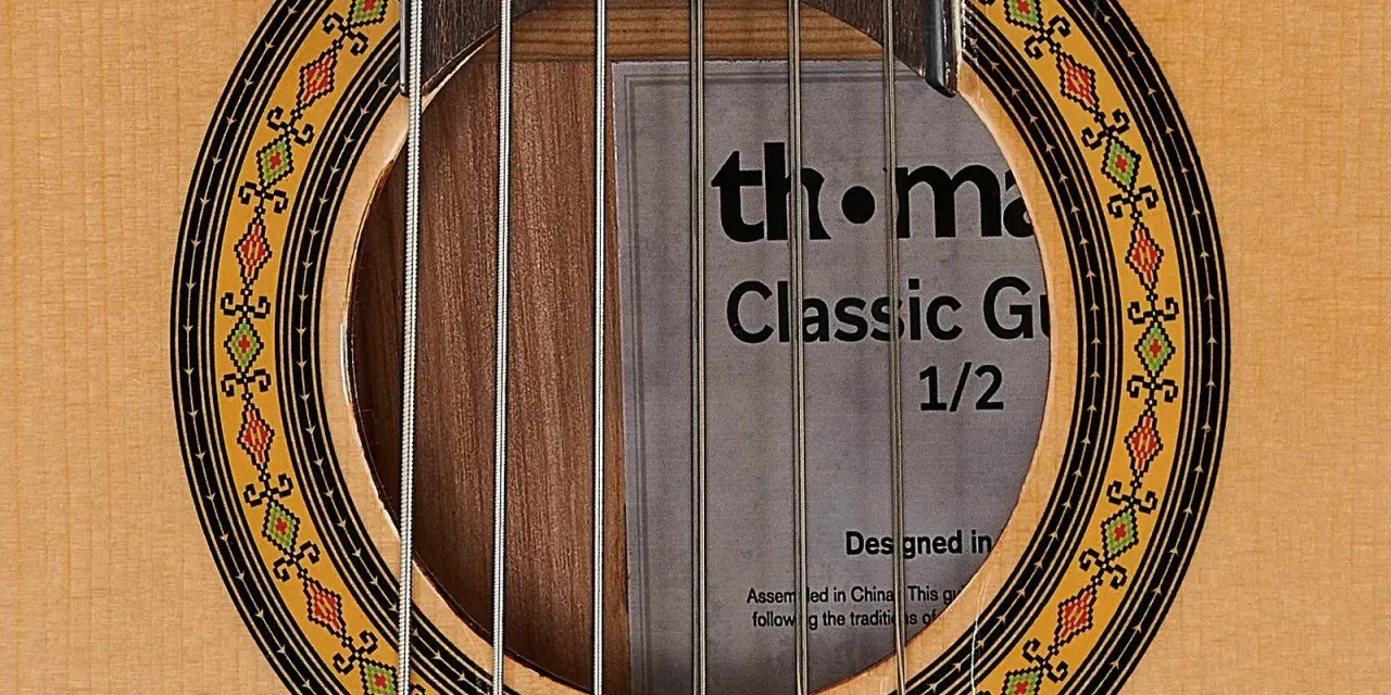Gitarre kaufen: Der ultimative Ratgeber für Thomann & Co.
