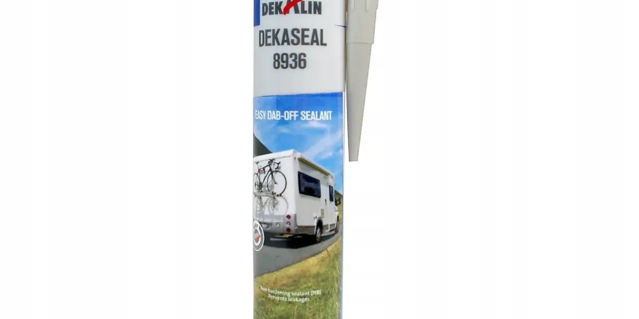 Uszczelniacz Dekaseal 8936 do przyczepy kempingowej. Idealny do uszczelniania, zapobiega przeciekom.