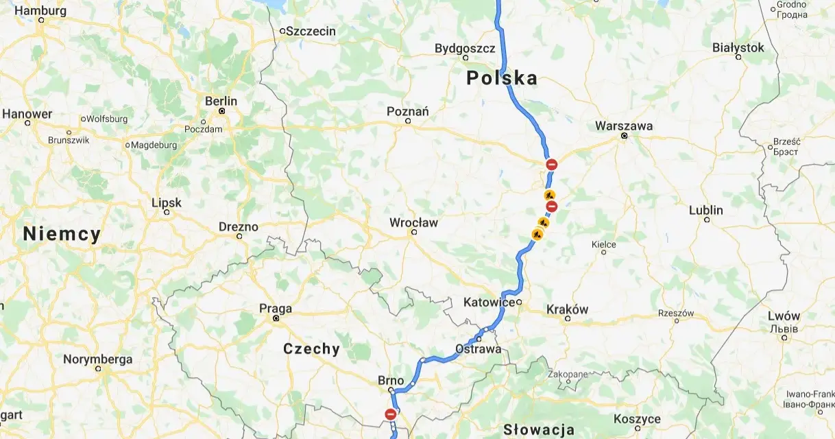 Trasa z Gdyni przez Polskę, Czechy i Słowację do Hallstatt w Karyntii, Austrii. Podróż trwa 12 godzin 21 minut.