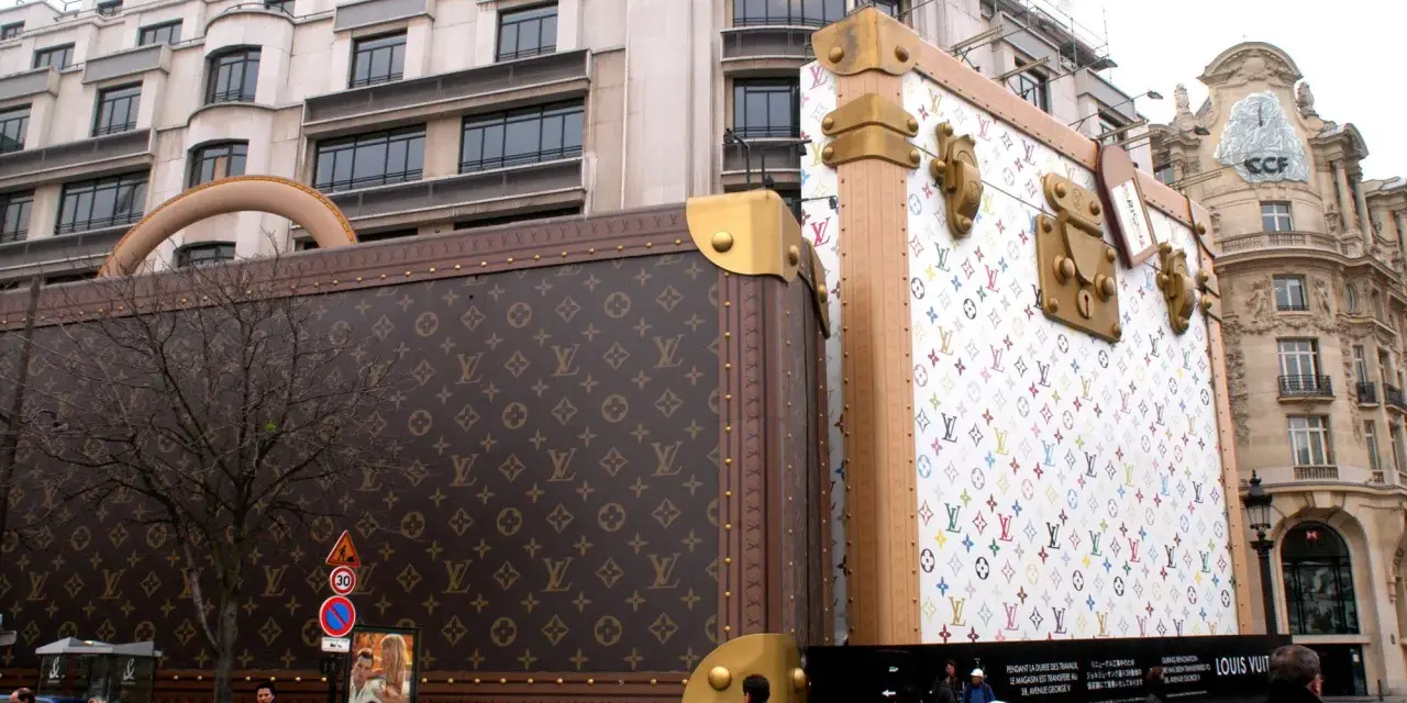 Louis Vuitton - kim jest marka, która zrewolucjonizowała modę?