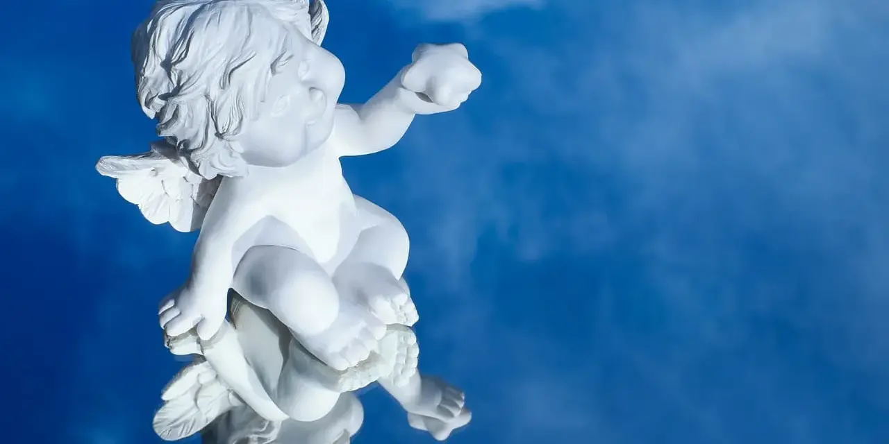 Biały cherubin na tle błękitnego nieba, odbijający się w lustrzanej powierzchni. Symbolizuje różne rodzaje modlitwy, od błagania po dziękczynienie.