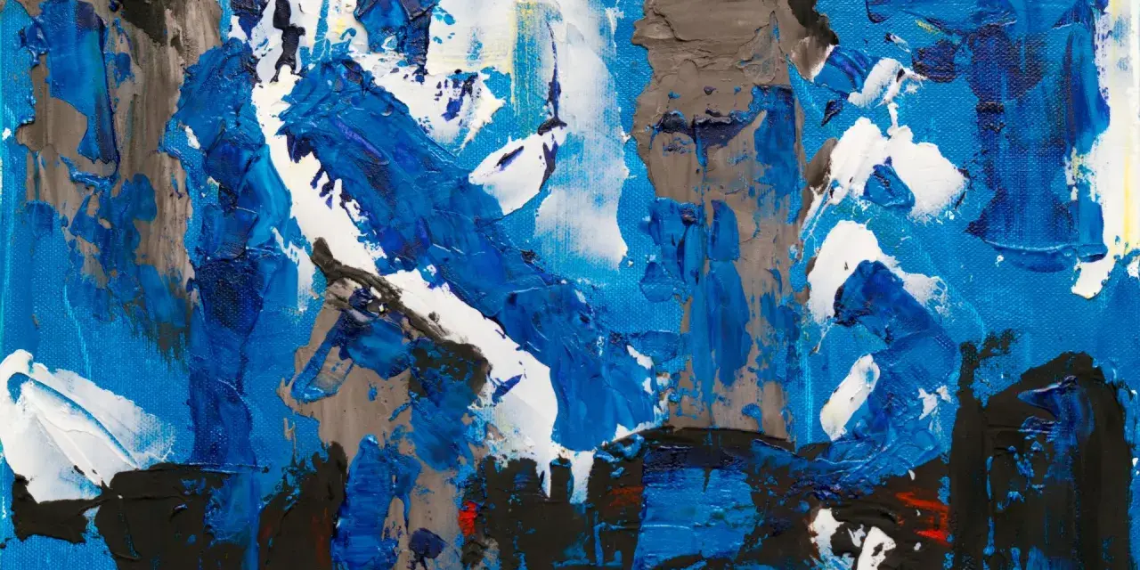 Peinture abstraite aux textures épaisses, dominée par le bleu, le blanc et le gris. Une œuvre qui invite à nettoyer le regard pour en découvrir les formes cachées.