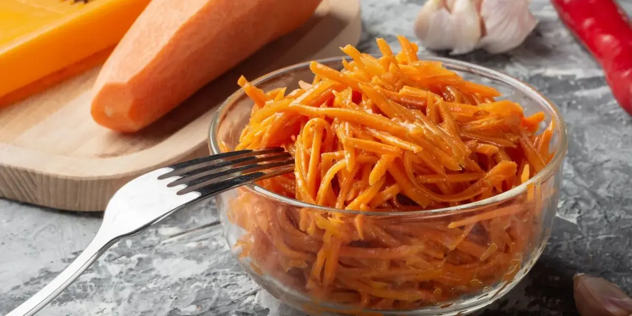 Idealna surówka z marchewki jak w restauracji przepis krok po kroku