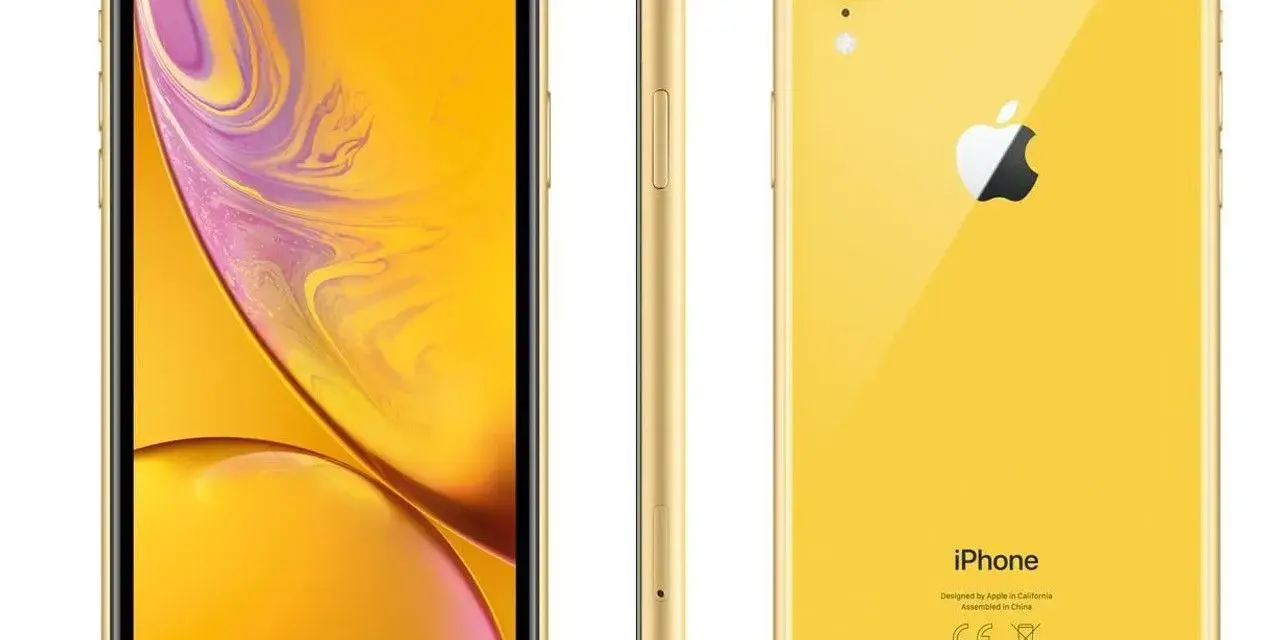 Żółty iPhone XR z widocznym aparatem z tyłu. Idealny do robienia zdjęć.