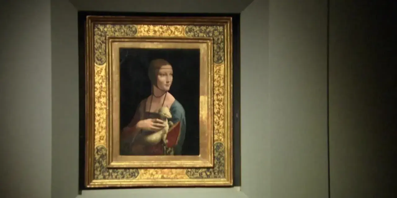 Dama z łasiczką, obraz Leonarda da Vinci, prezentuje młodą kobietę trzymającą w ramionach białego zwierzątko.