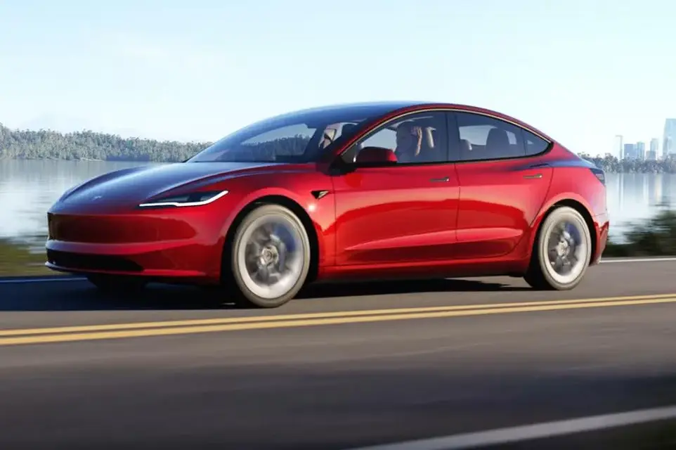 Ile kWh zużywają samochody Tesla? Porównanie modeli i efektywność