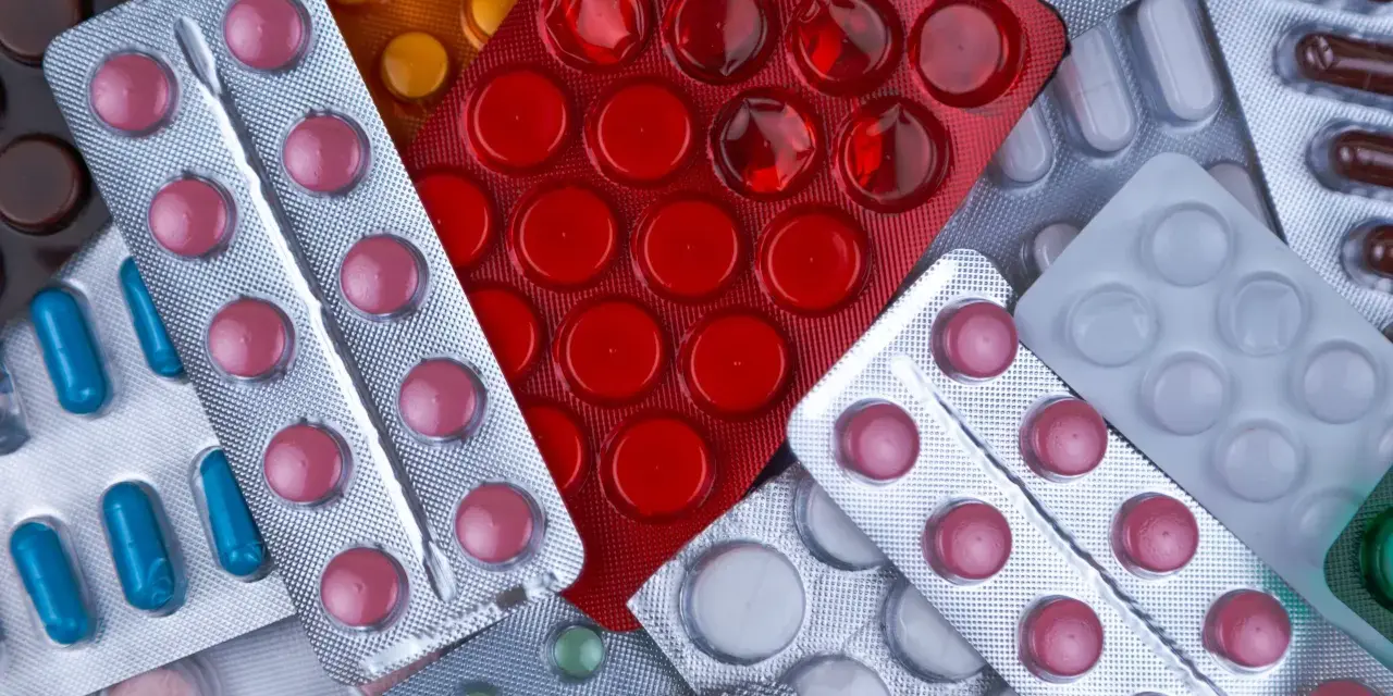 Kody ZK i IB na recepcie: Jak uzyskać bezpłatne leki?
