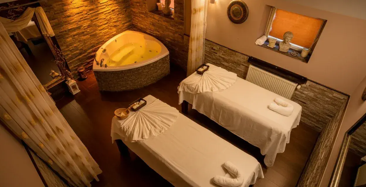 Weekend w spa dla par: Jak wybrać idealny pakiet? Poradnik